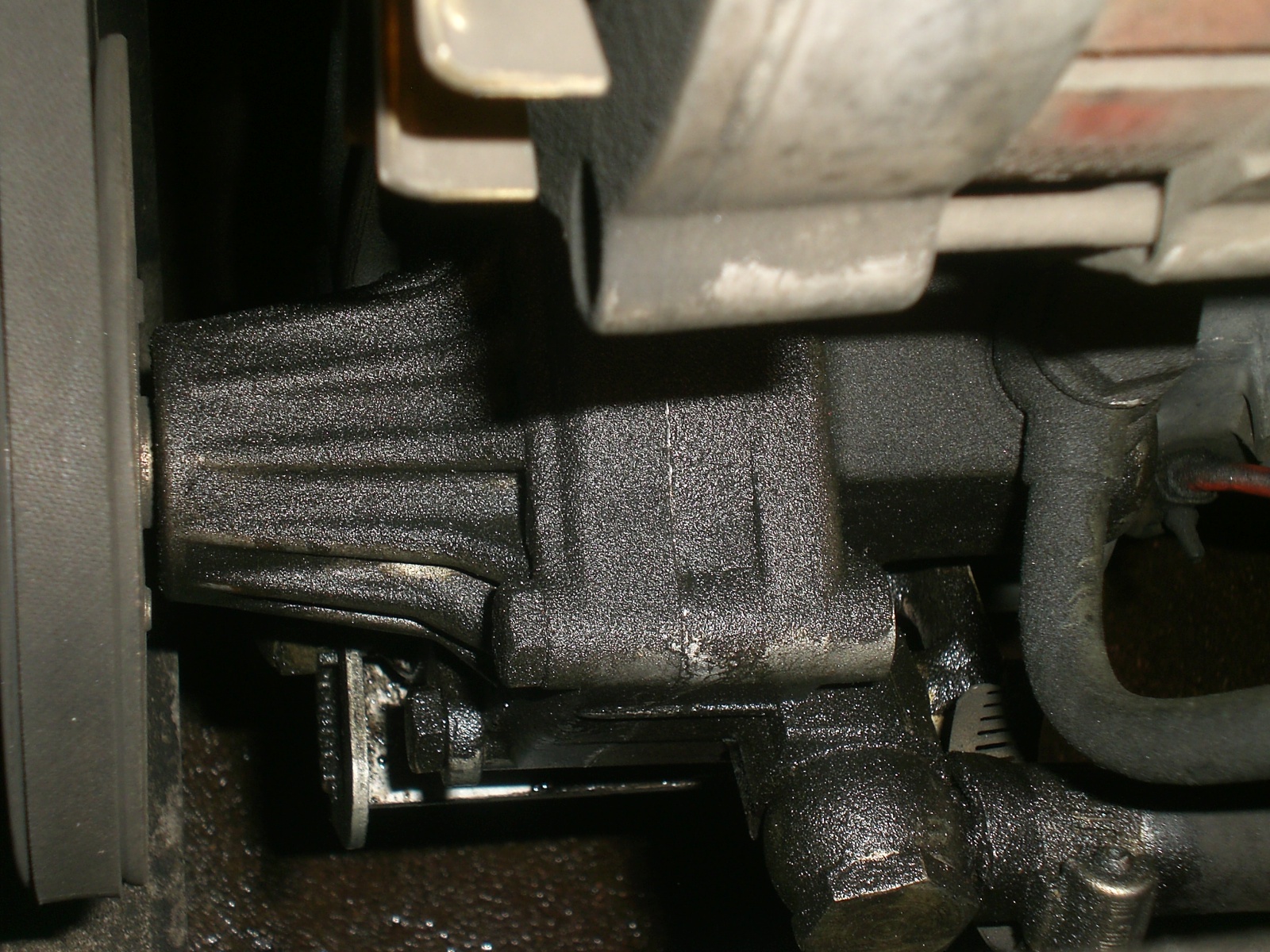 assistance-identifying-power-steering-pump-mye28
