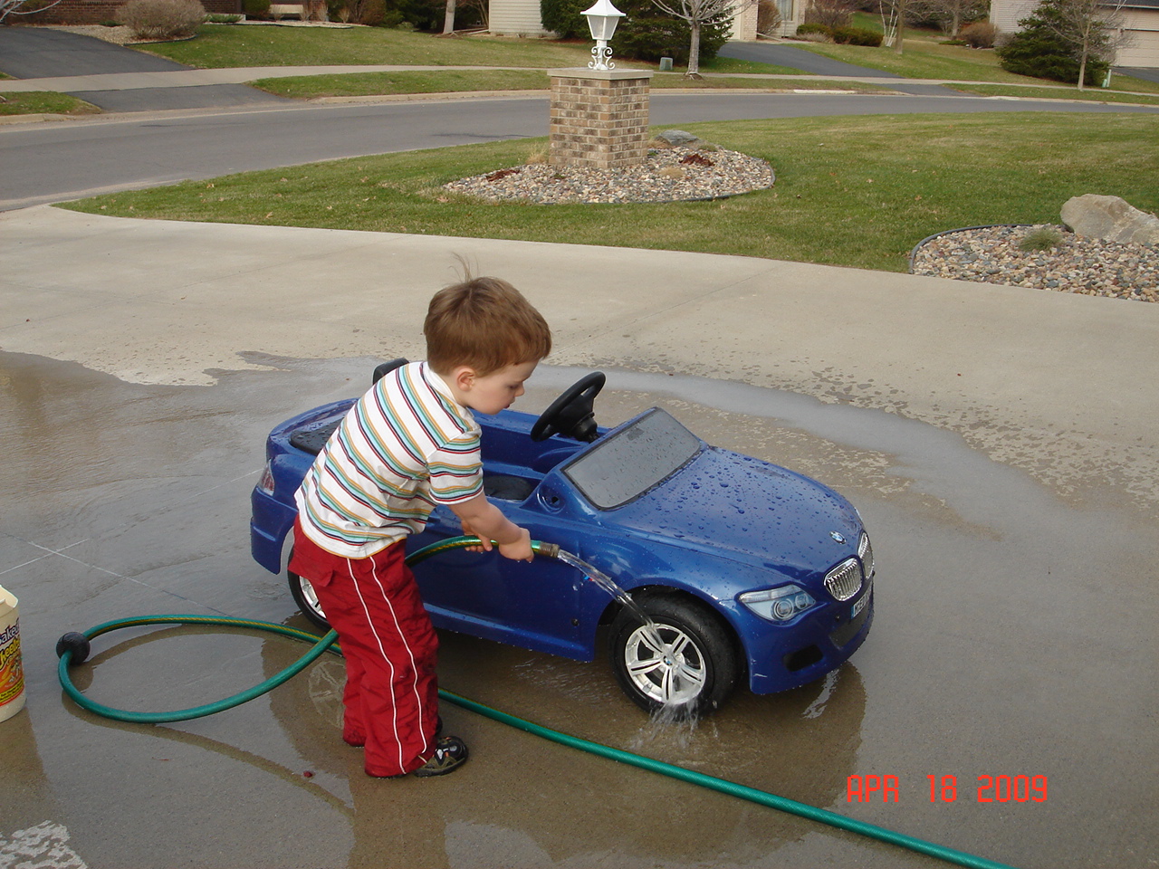 Washing a bmw car #1